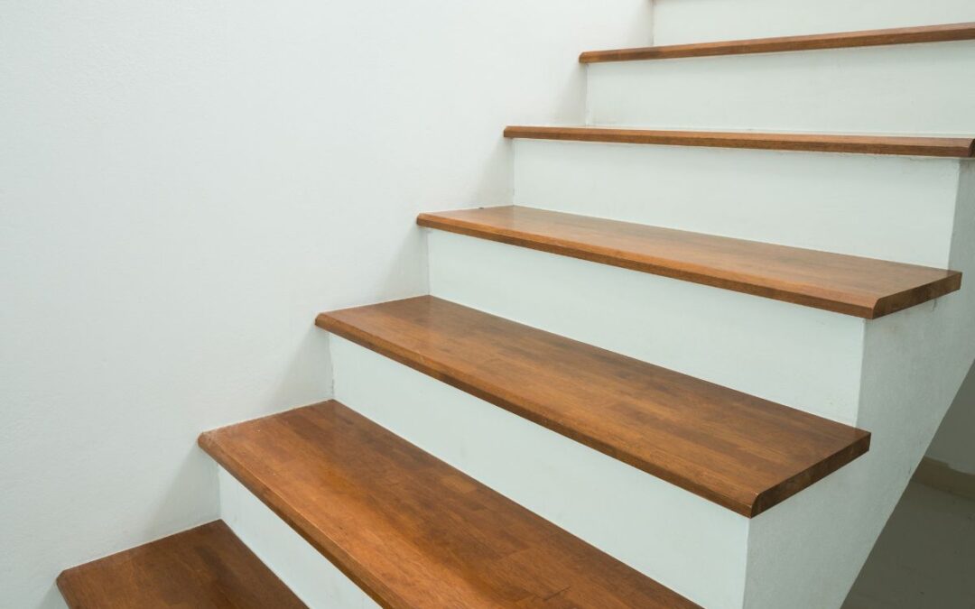 rivestimenti in legno perr scale